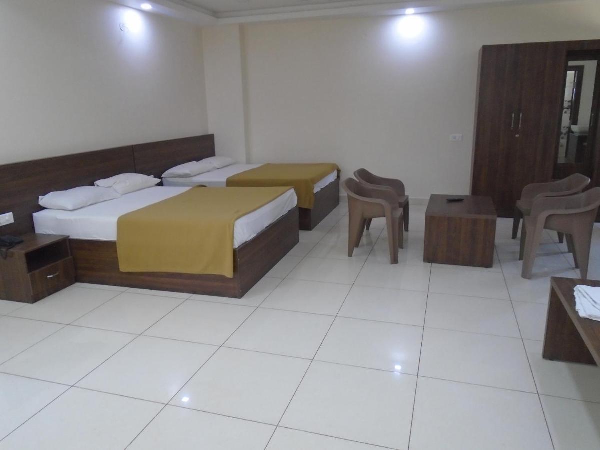 Ssr Residency Hotell Mandya Eksteriør bilde