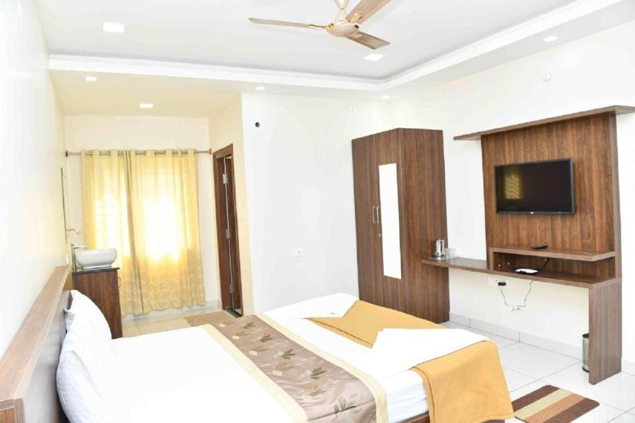 Ssr Residency Hotell Mandya Eksteriør bilde