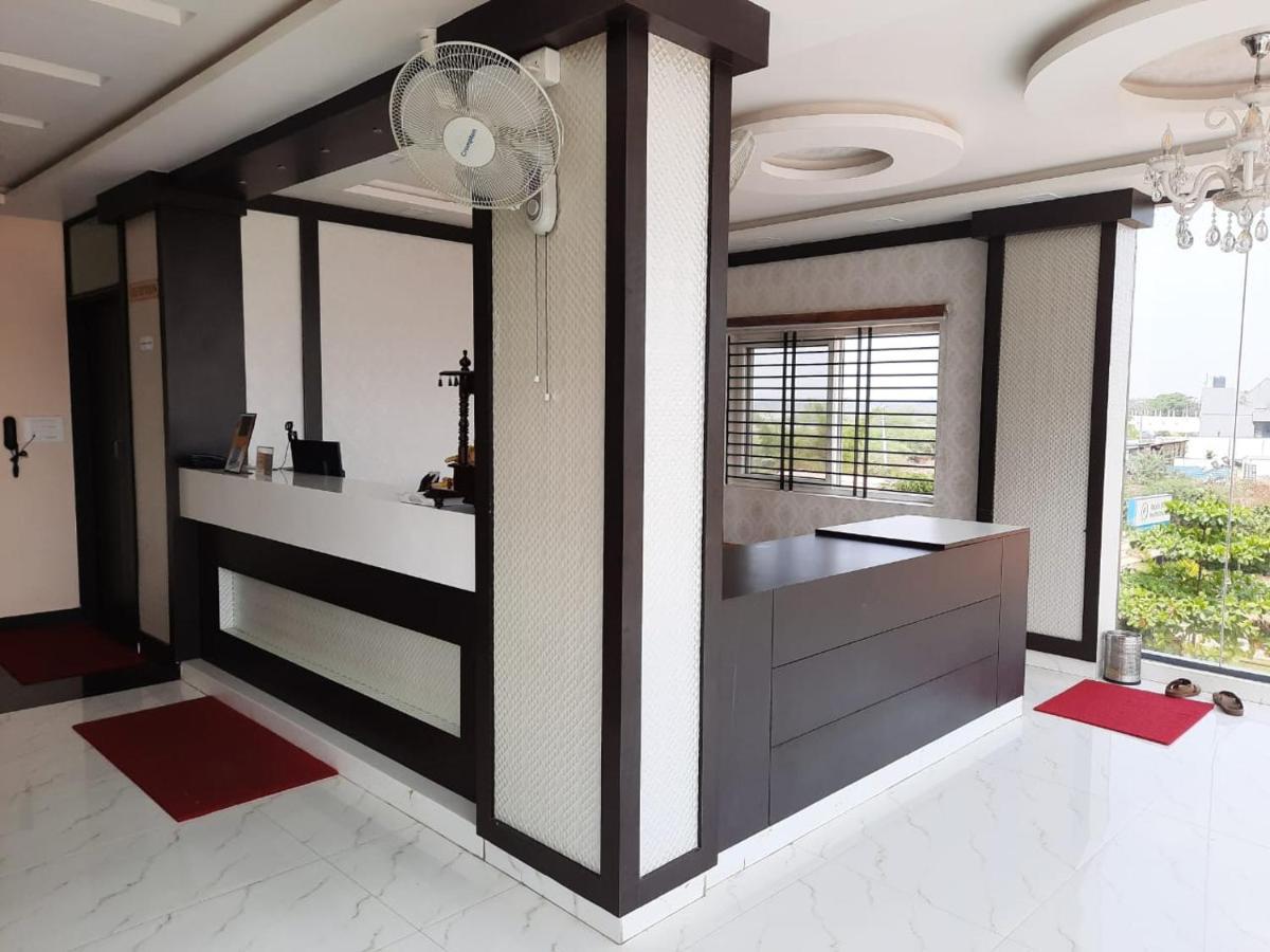 Ssr Residency Hotell Mandya Eksteriør bilde
